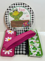 # 740 Frog Sign and Ribbon Bundle