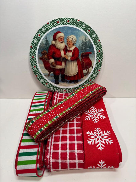 #795 Mr & Mrs Claus Sign and Ribbon Bundle,  Holiday Sign , Wreath Center