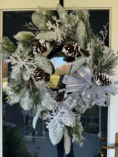 Winter Wreath,  Woodland Design, Holiday Wreath, Holiday Design