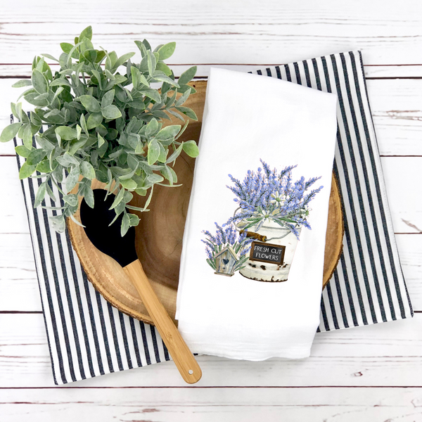 Fresh Cut Flowers Towel, Lavender Flowers, Spring Tea Towel, Kitchen Décor, Hostess Gift